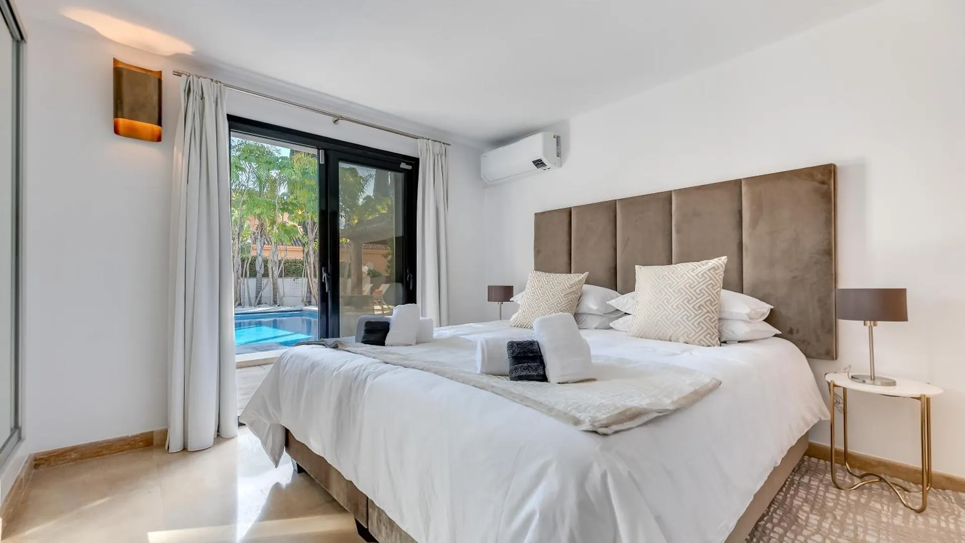 Vacation Marbella I Villa La Cabane, Prestige, Heated Pool, 300M To The Beach Spanien